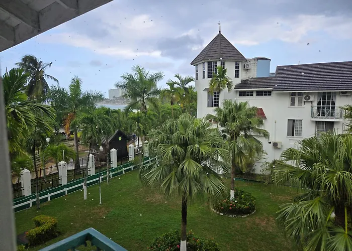 Dunn's At Sandcastles Ocho Rios